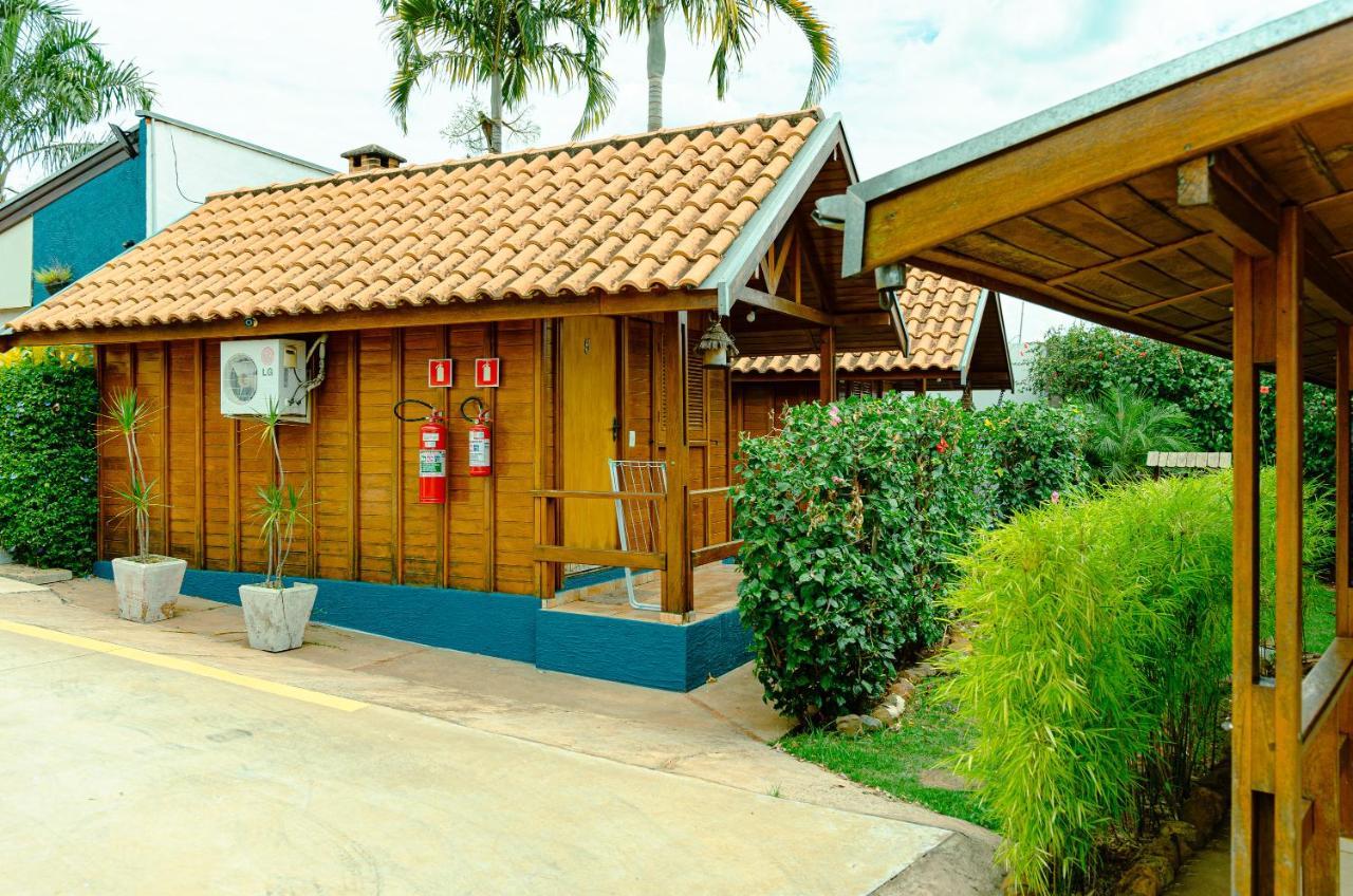 Pousada Recanto Da Vo Ziza Brotas Bagian luar foto